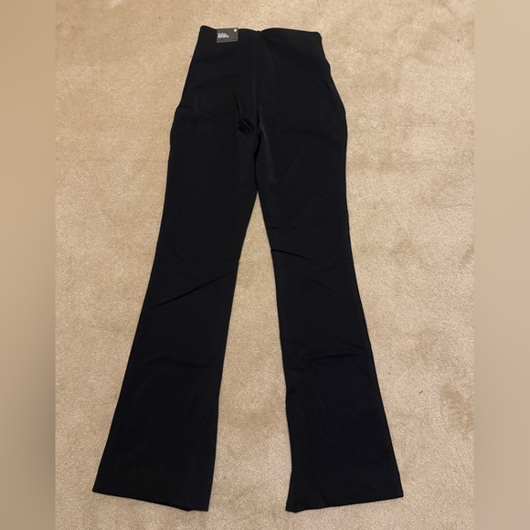 Express Black Skyscraper Super High-Rise Pants - Picture 2 of 7